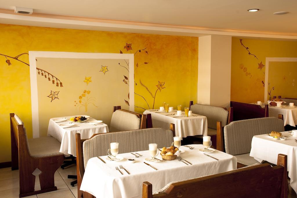 كويتو Aparthotel Walther المظهر الخارجي الصورة